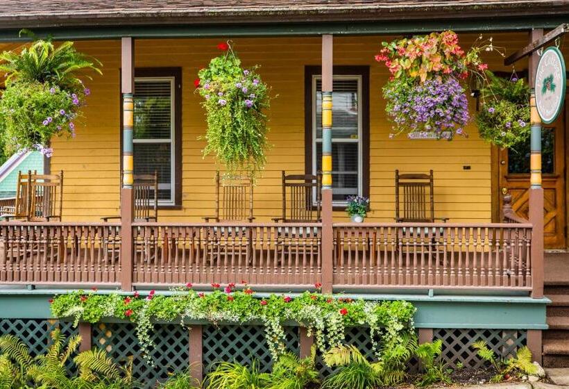 Pine Cottage Bed & Breakfast