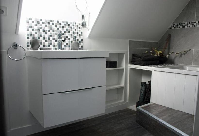 مبيت وإفطار Les Camelias