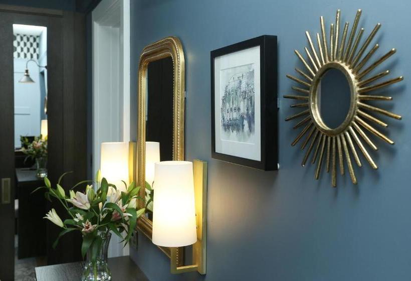 Bed and Breakfast St Martins Lodge