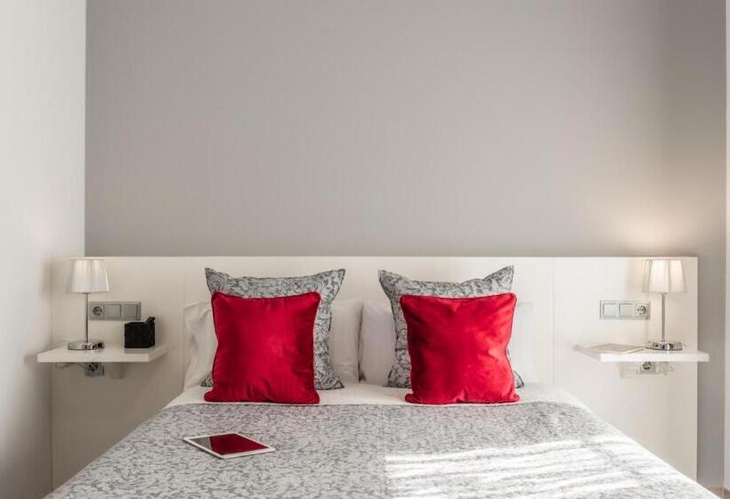 호텔 Amphora Alojamiento Ecija