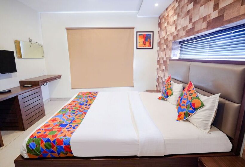 Отель Fab Raj Residency Iii