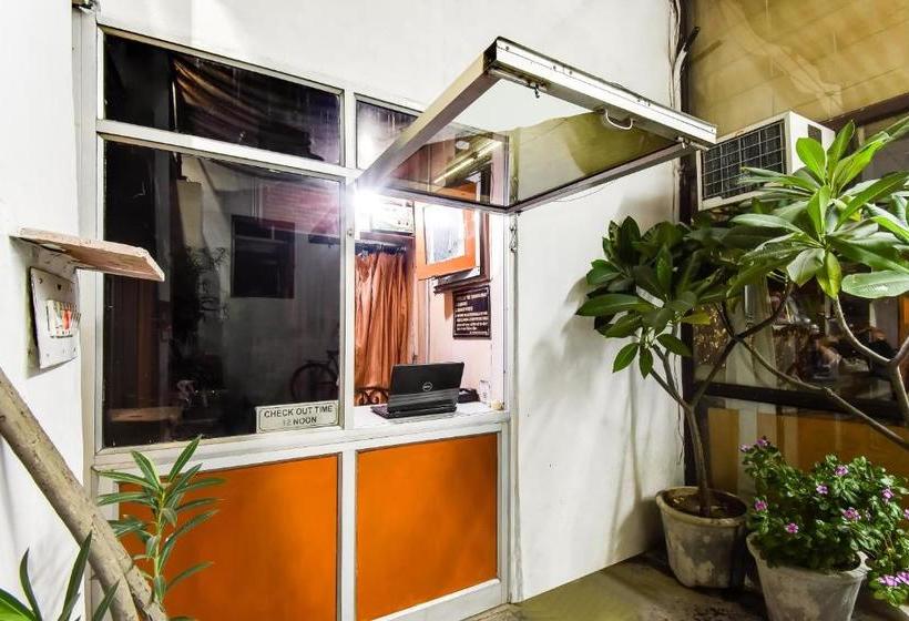 Отель Gurumehar Residency