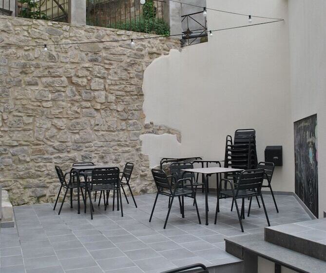 酒店 Hostal Universitat