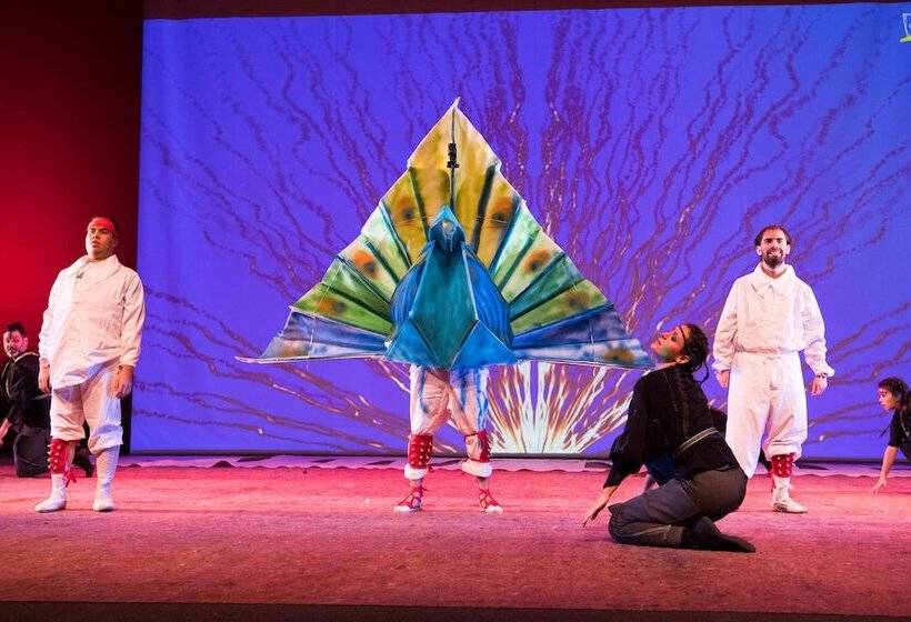 酒店 Hostal Universitat