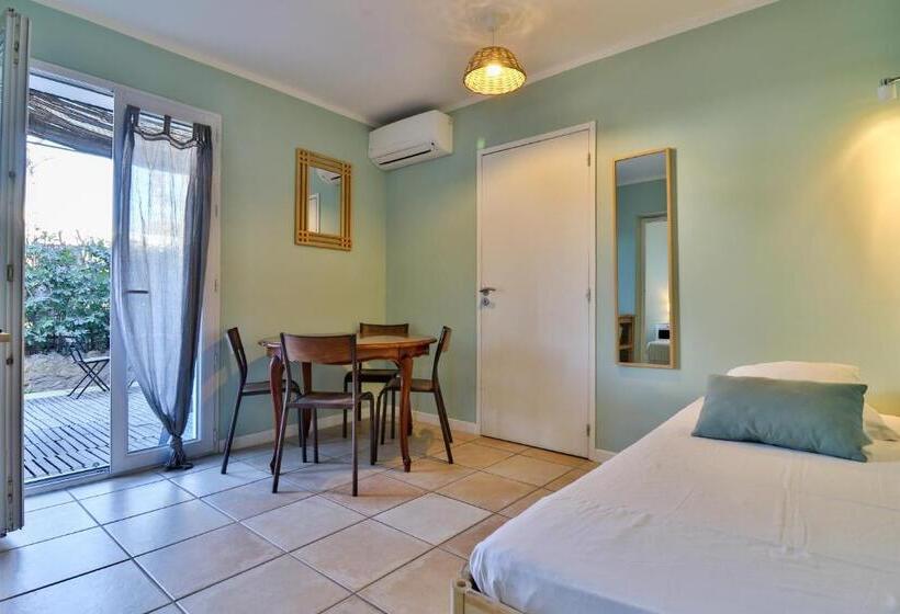 فندق Hôtel La Bastide