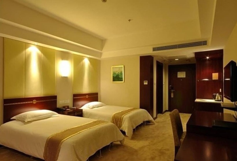 Отель Jinjiang Inn Select Fengxian Baolong Square Canal North Road