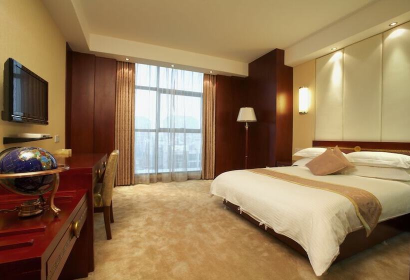 Отель Jinjiang Inn Select Fengxian Baolong Square Canal North Road