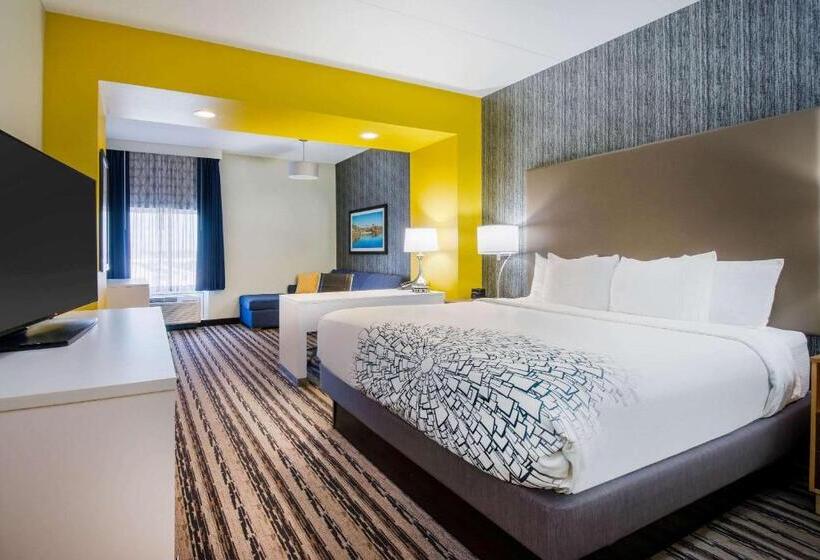 בית מלון כפרי La Quinta By Wyndham Buffalo Amherst