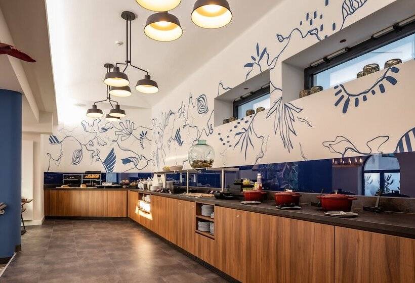 בית מלון כפרי Holiday Inn   The Niu, Rig Lübeck, An Ihg