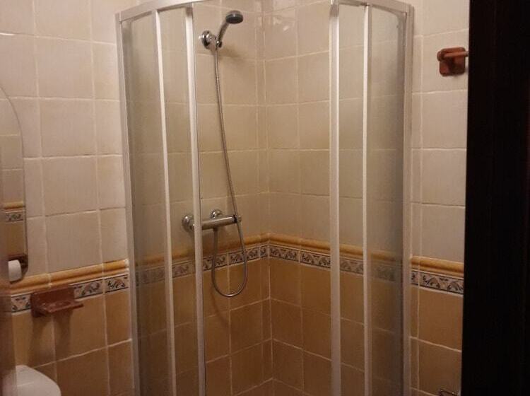 ペンション Complejo Recreativo Baños Del Sagrario