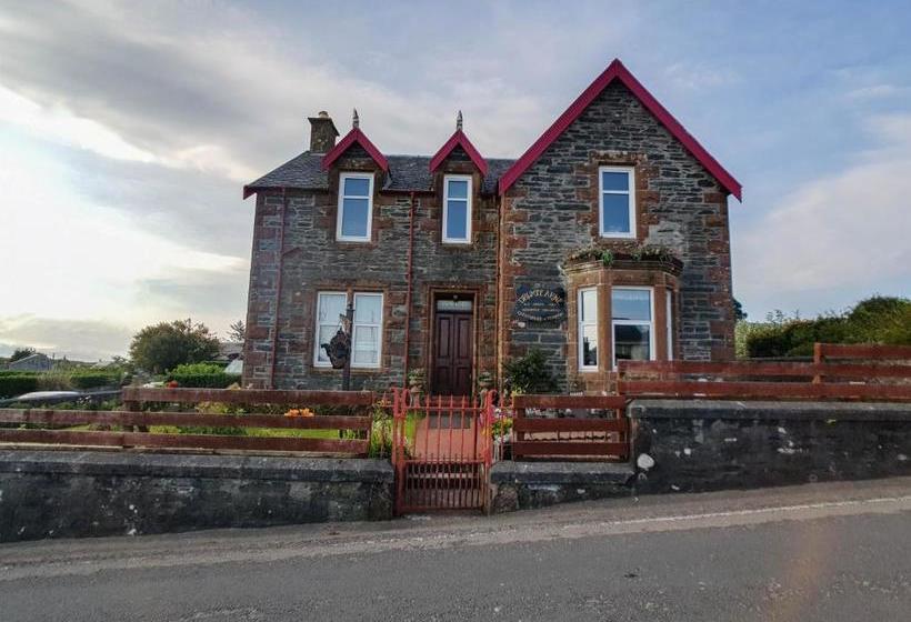 Pensjonat Drumfearne Guesthouse & Tearoom