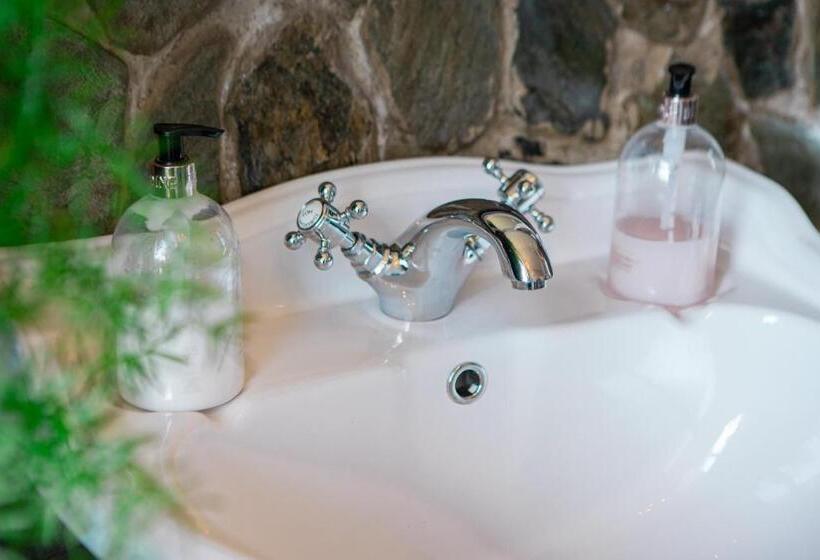 بنسيون Drumfearne Guesthouse & Tearoom