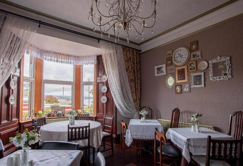 Pensjonat Drumfearne Guesthouse & Tearoom