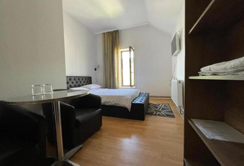 Пансион Gama Restaurant Cazare