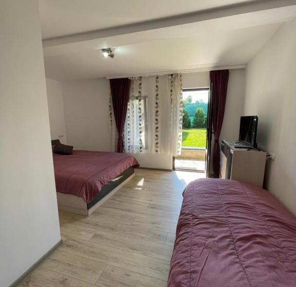 Пансион Gama Restaurant Cazare