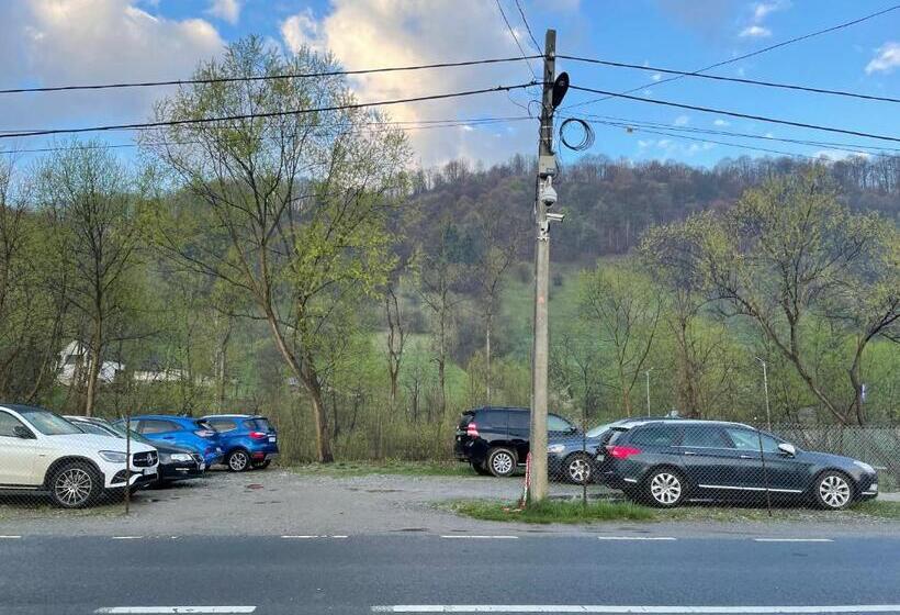 Пансион Gama Restaurant Cazare