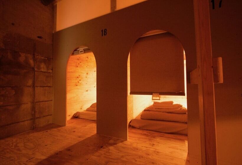 ペンション Ishigaki Guesthouse Hive