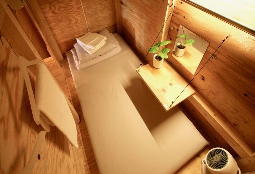 ペンション Ishigaki Guesthouse Hive