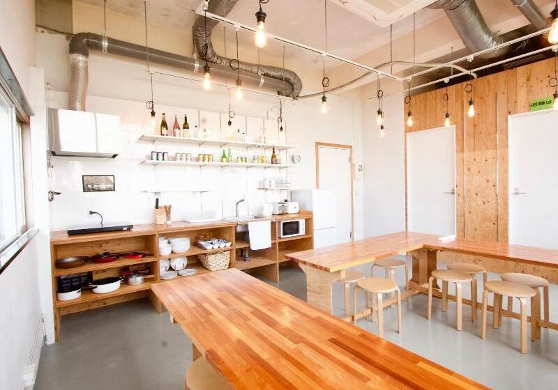 ペンション Ishigaki Guesthouse Hive