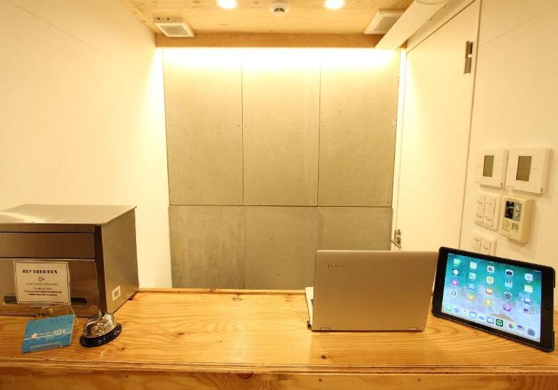 ペンション Ishigaki Guesthouse Hive