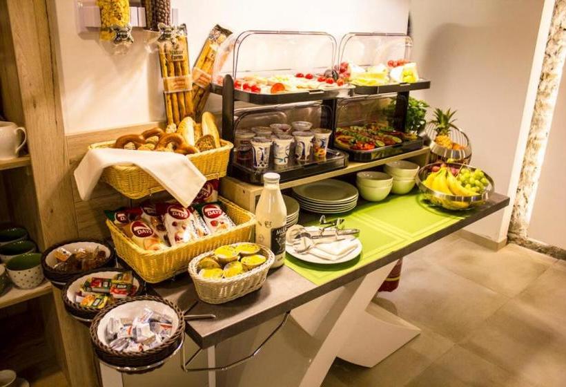 ペンション Penzion Zenit