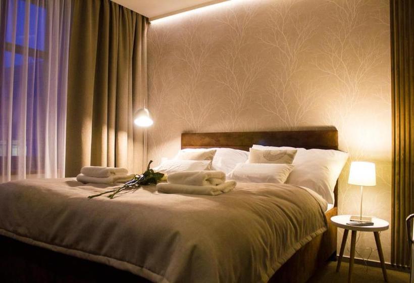 ペンション Penzion Zenit