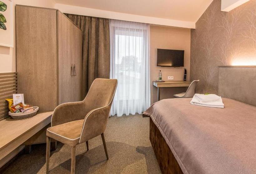 ペンション Penzion Zenit