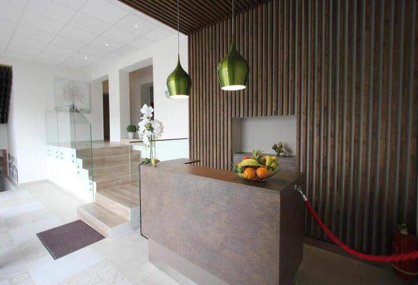 ペンション Penzion Zenit