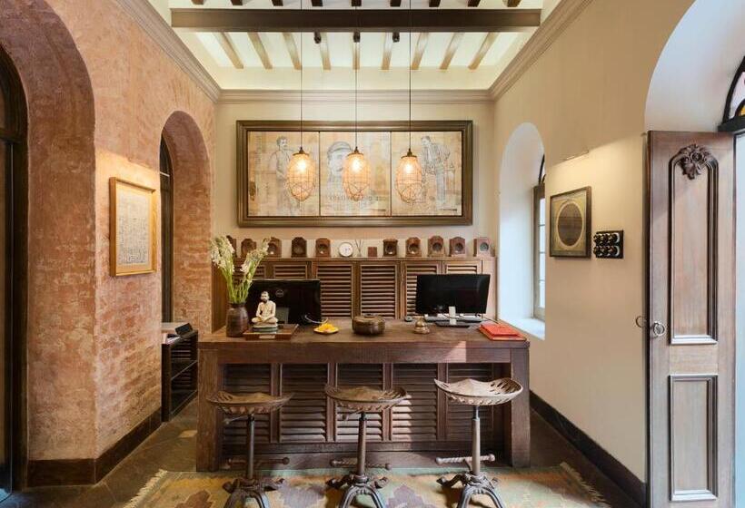 تختخواب و صبحانه Calcutta Bungalow