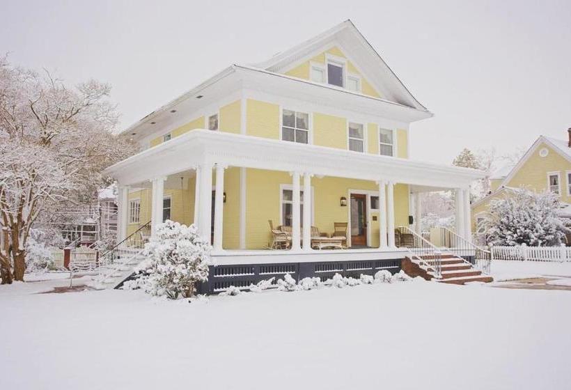 مبيت وإفطار Clifton House