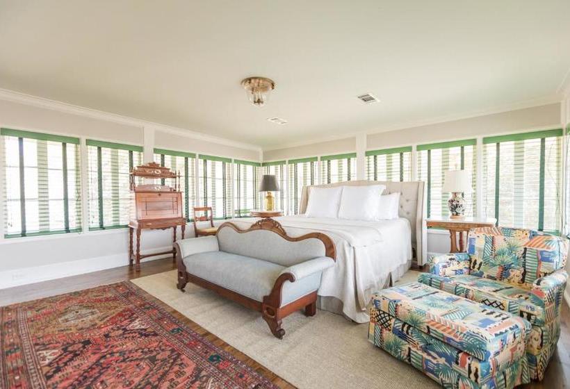 مبيت وإفطار Clifton House