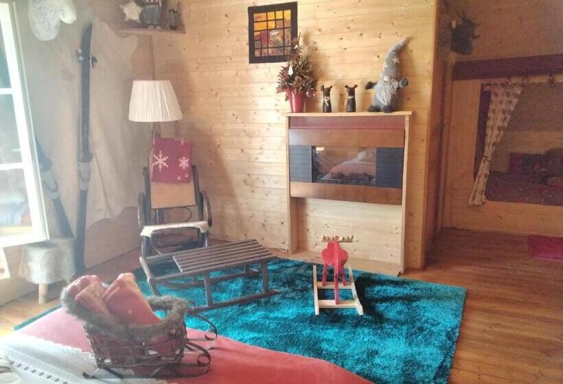 مبيت وإفطار O Tour Du Monde