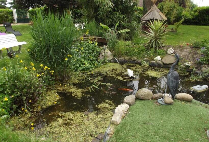 مبيت وإفطار O Tour Du Monde