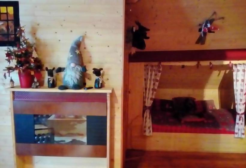 مبيت وإفطار O Tour Du Monde