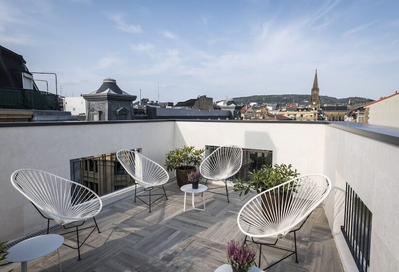 בית מלון כפרי Intelier Victoria