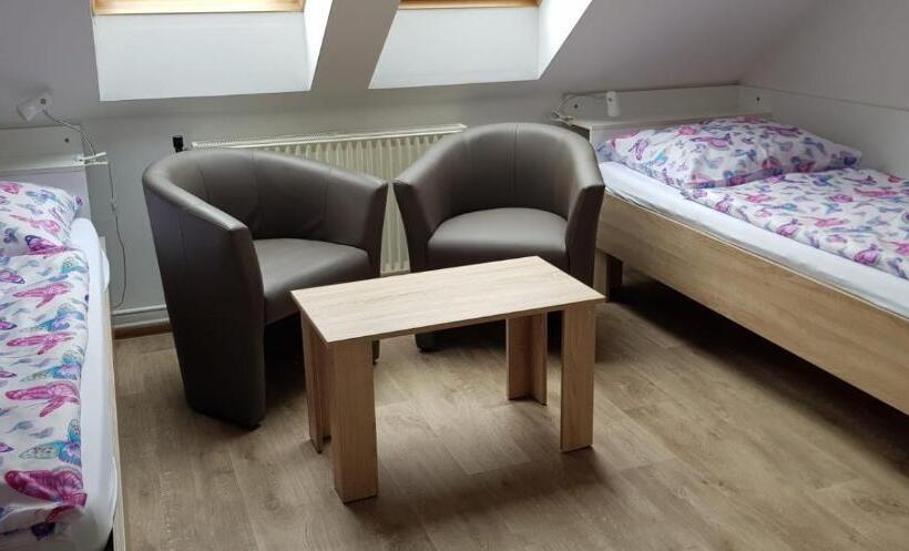 پانسیون Penzion Mar