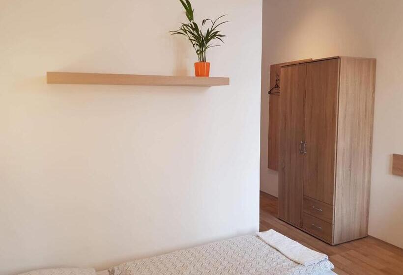 ペンション Penzion Mar