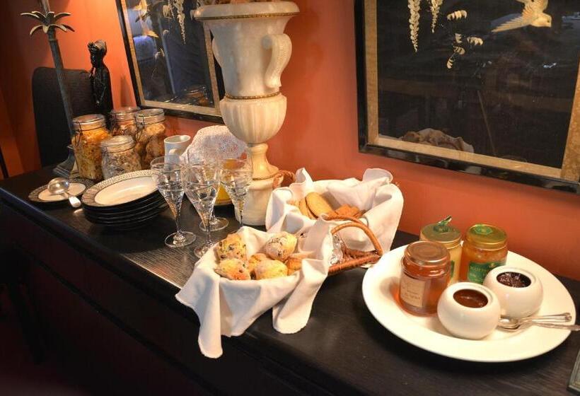 ペンション Scaurbridge House