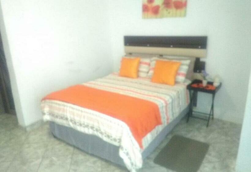 ペンション Thatontle