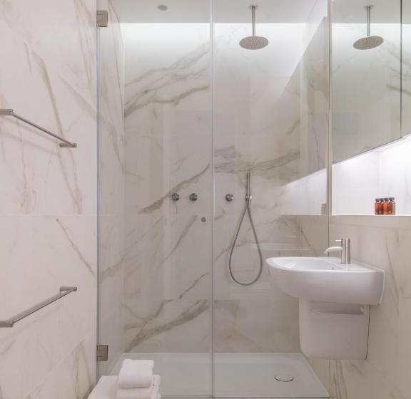 The Moorgate By Cove