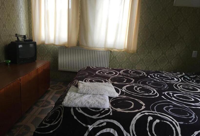 Hostel хостел автоскло