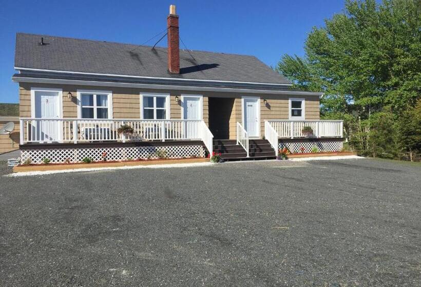 فندق صغير Cheticamp Outback Inn