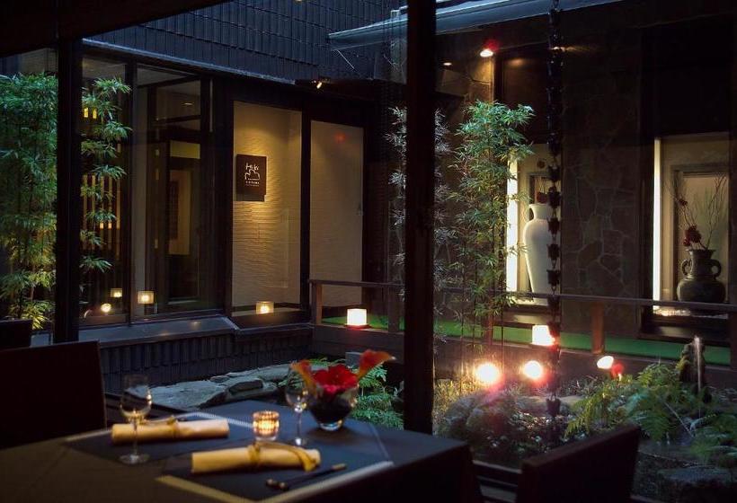 هتل Binario Komatsu Centre