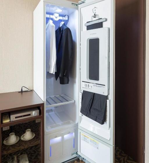 هتل Binario Komatsu Centre