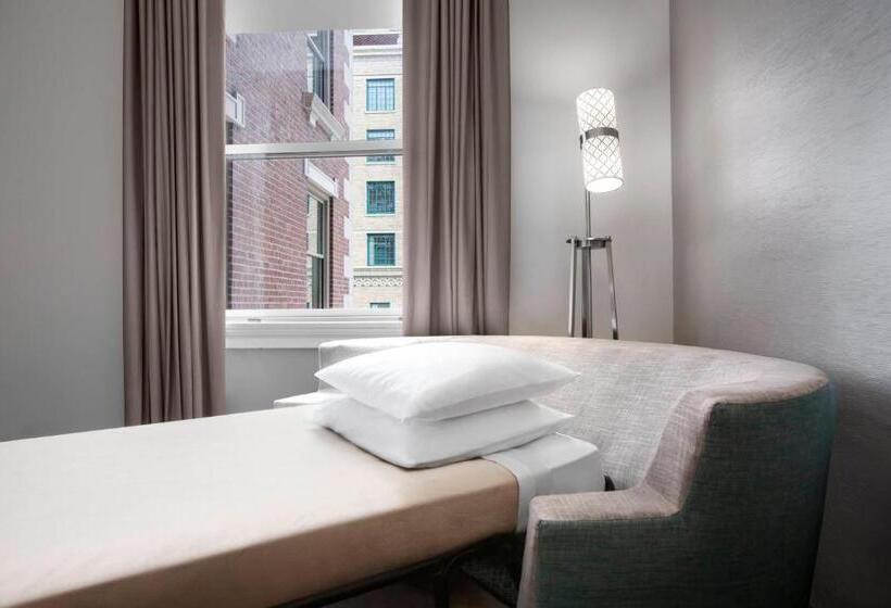 فندق Courtyard By Marriott Cape Girardeau Downtown