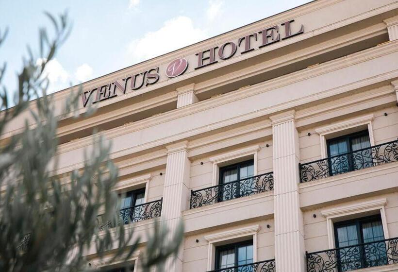 هتل Venus