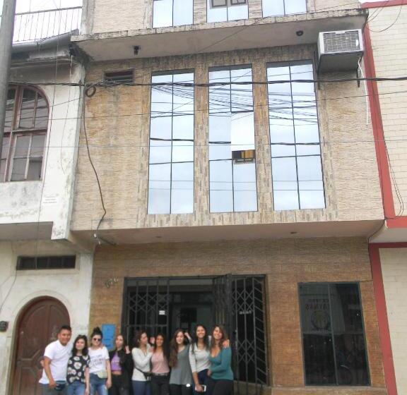 פנסיון Amazon Dream Hostel With Ac And Starlink