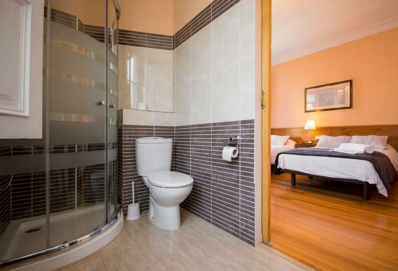 Пансион La Posada De La Casona De Sarria