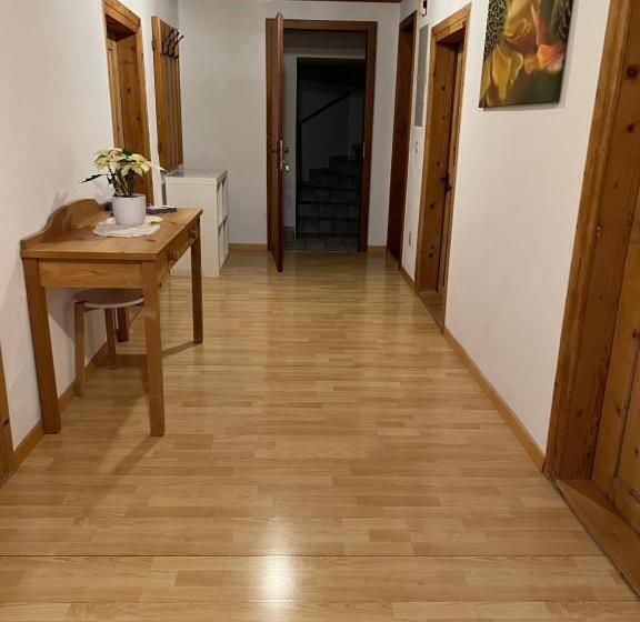 旅馆 Und Restaurant Alpina