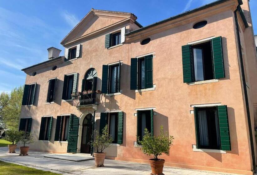 مبيت وإفطار Villa Irene